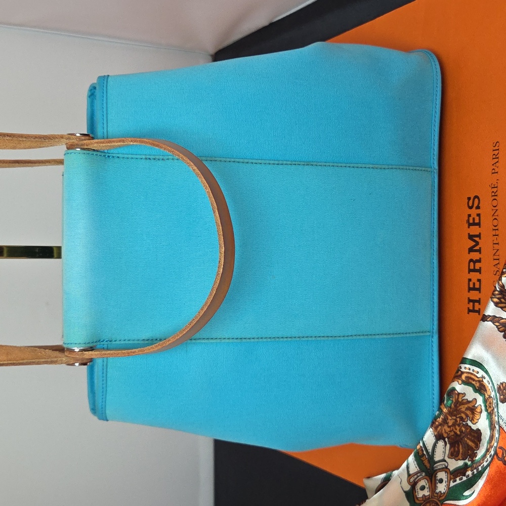 Hermès 2012 Cabas Élan PM Collectable Ltd Production two-tone Color blue/green - Picture 16 of 17